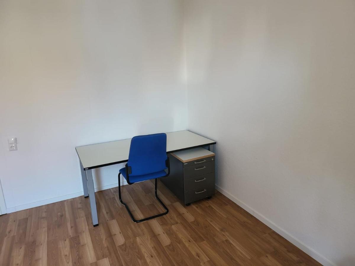 Ferienwohnung Privatzimmer An Der Uniklinik Mainz - Nur Fuer Weibliche Gaeste Exterior foto
